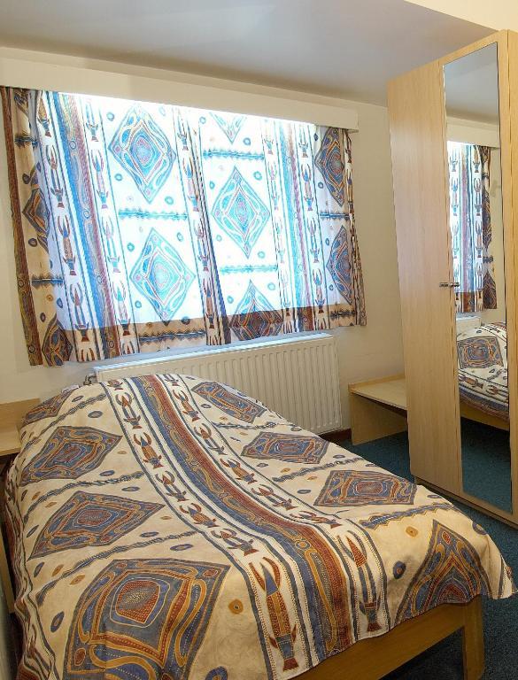Hotel Apollo Zutendaal Ruang foto